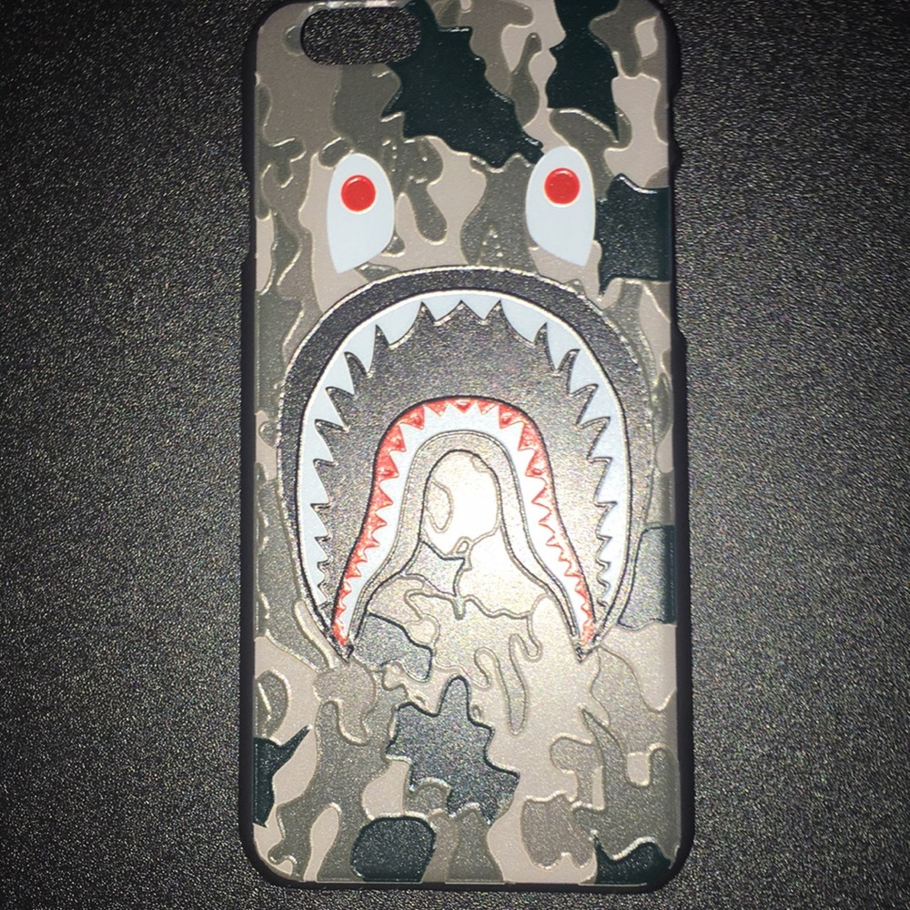 iphone 6 Bape Case ( SOLD )
